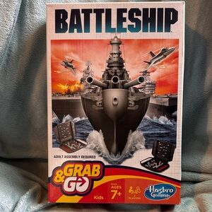 Battleship Grab & Go Game